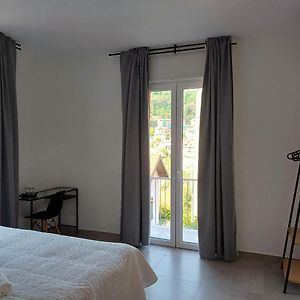 Großes Doppelzimmer